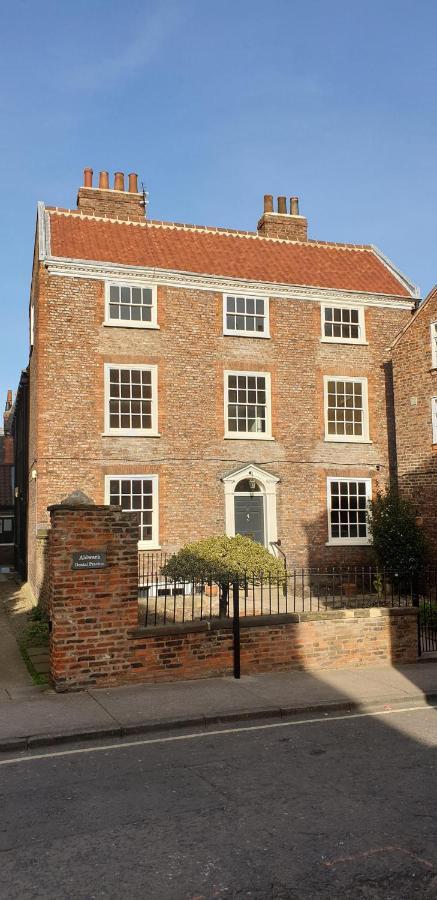 14 St Saviours Place, York Luaran gambar